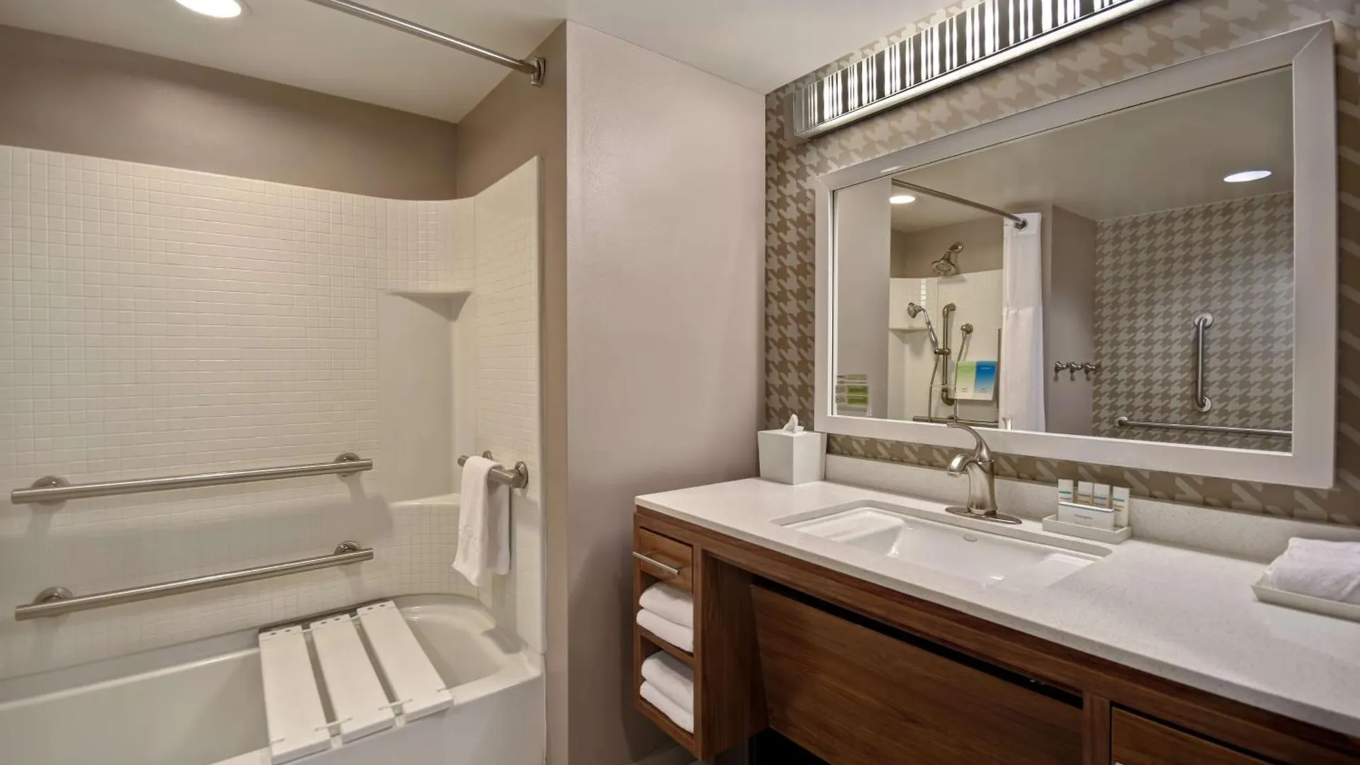 Home2 Suites By Hilton Nashville Vanderbilt, Tn 3*,  United States