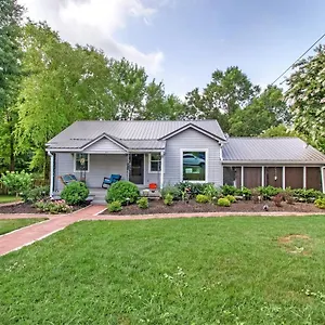 Holiday home Old Hickory Hideout!!! Basement